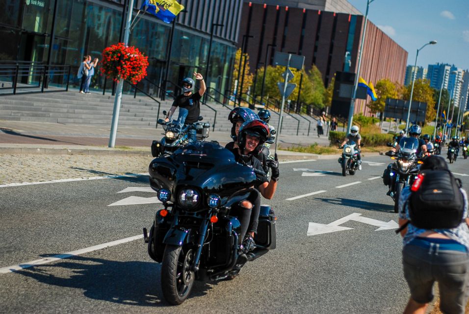 Parada motocykli na zakończenie lata [FOTORELACJA] - galeria