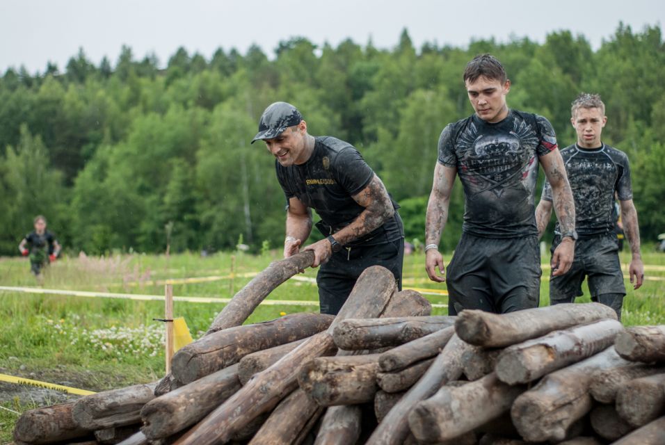 Runmageddon Katowice - tłum na hałdzie w Kostuchnie [FOTORELACJA] - galeria