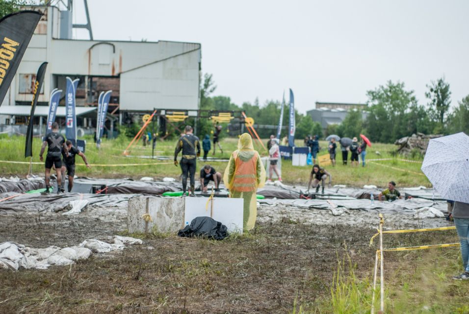 Runmageddon Katowice - tłum na hałdzie w Kostuchnie [FOTORELACJA] - galeria