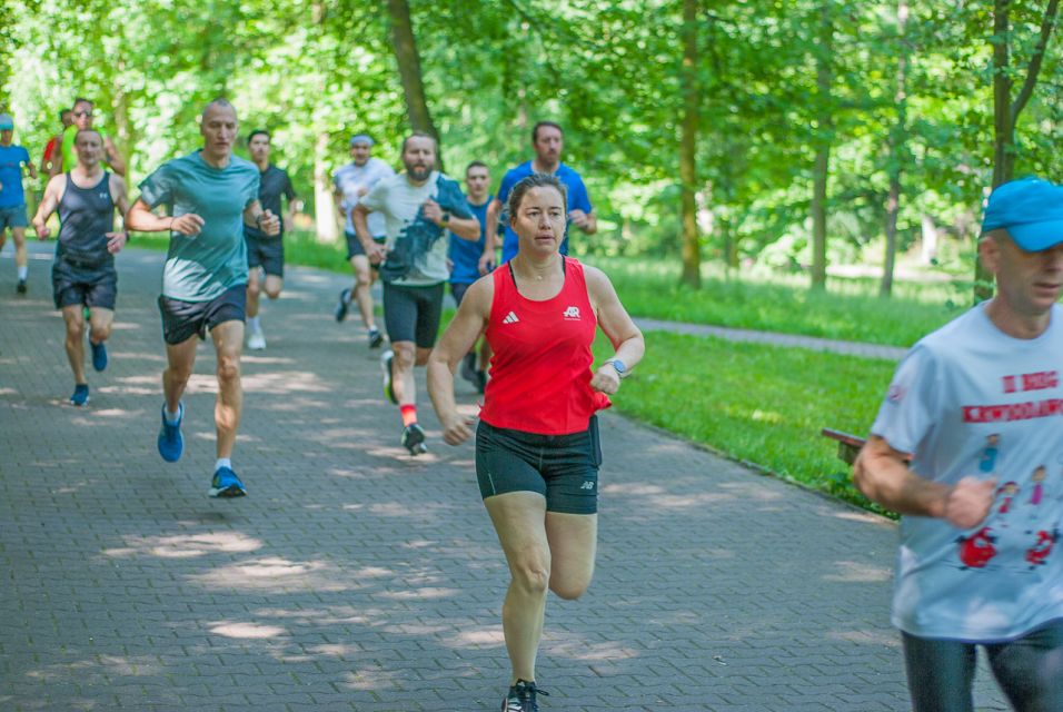 Kolejny Park Run Katowice za nami. Uczcili nadchodzący Dzień Ojca [FOTORELACJA] - galeria