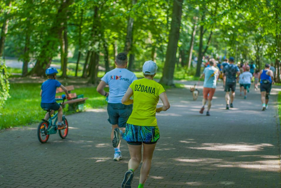 Kolejny Park Run Katowice za nami. Uczcili nadchodzący Dzień Ojca [FOTORELACJA] - galeria