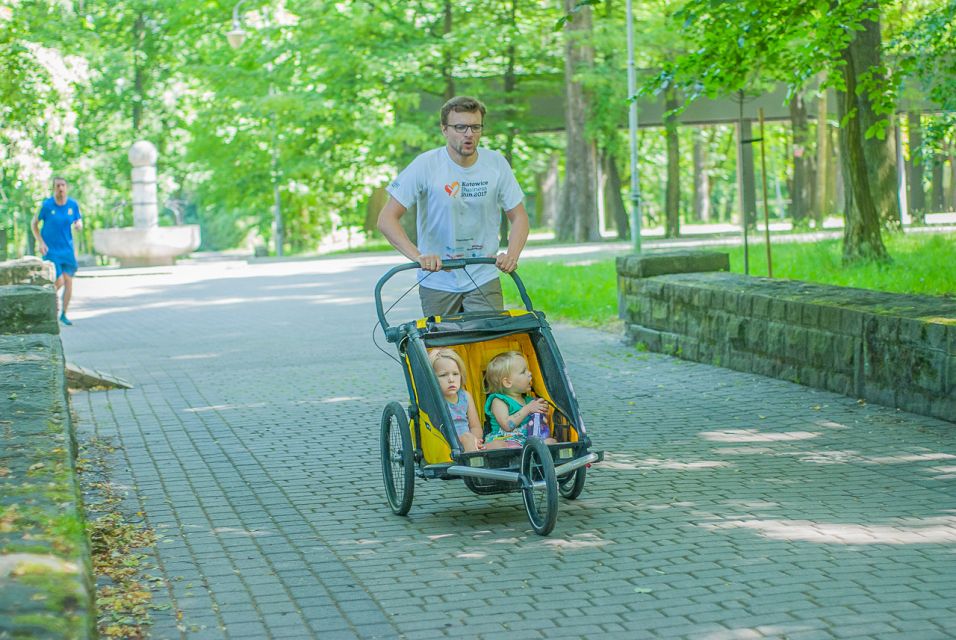 Kolejny Park Run Katowice za nami. Uczcili nadchodzący Dzień Ojca [FOTORELACJA] - galeria