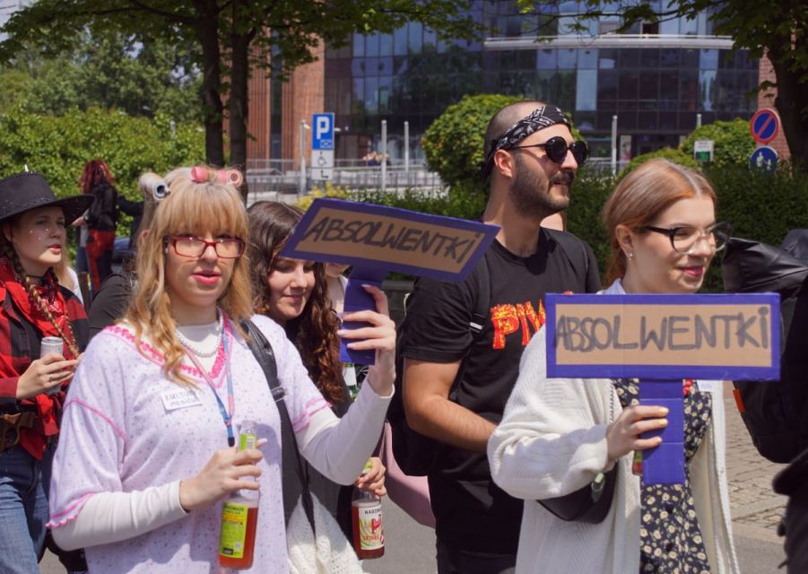 Studenci przejęli klucze do miasta! Ulicami Katowic przeszedł Wielki Korowód Studencki! - galeria