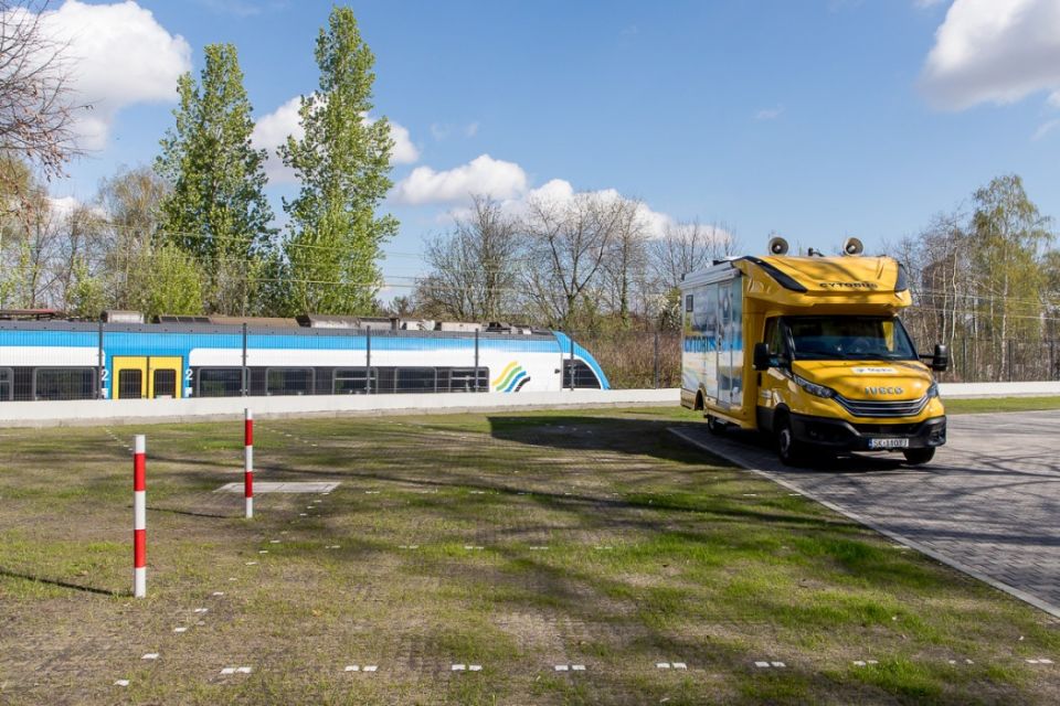 Przy Katowickim Centrum Onkologii powstał EKO-Parking - galeria