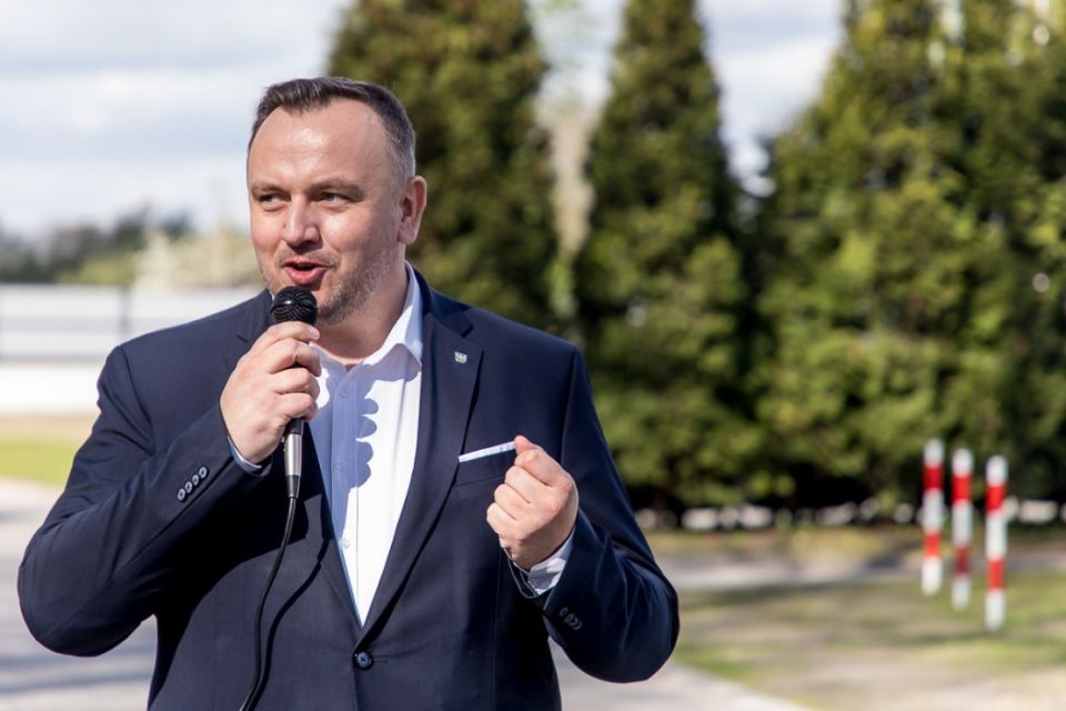 Przy Katowickim Centrum Onkologii powstał EKO-Parking - galeria