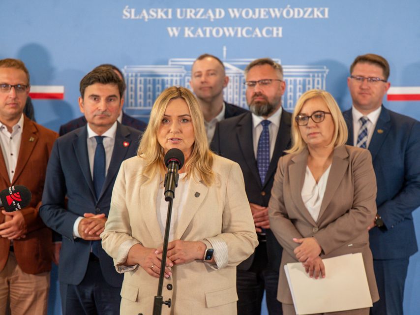 Dodatkowe pieniądze na usuwanie nielegalnie zgromadzonych odpadów w województwie śląskim - galeria