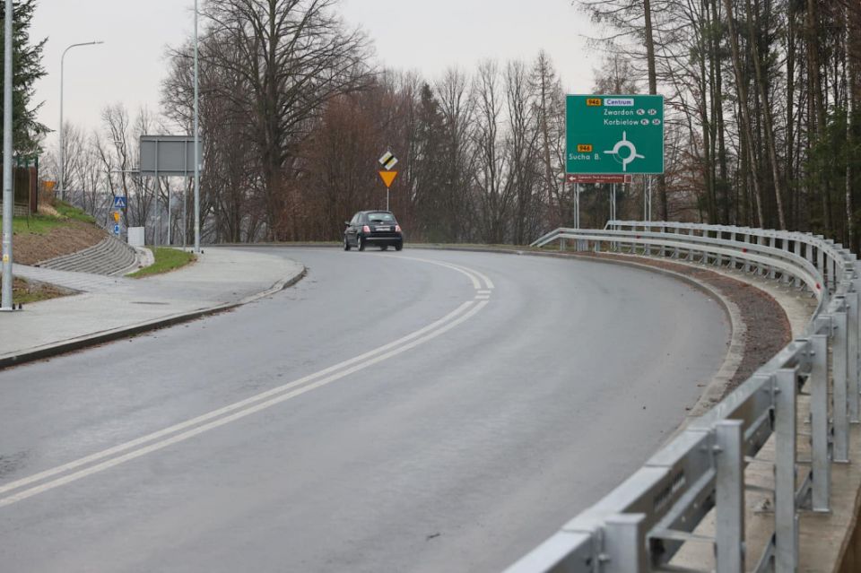 Nowe drogi – większe bezpieczeństwo. Trwają prace modernizacyjne na terenie Śląska - galeria