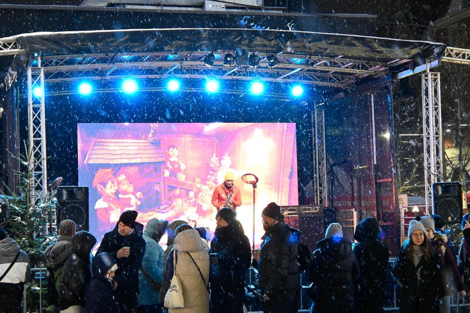 Magia świąt, czyli Jarmark Bożonarodzeniowy w Katowicach - galeria