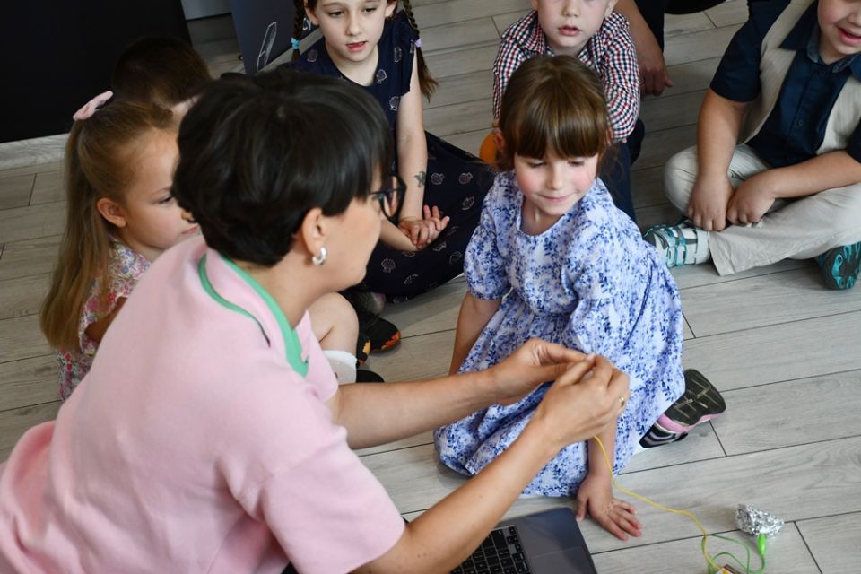 Innowacyjna przestrzeń edukacyjna – STEM Kindloteka – debiutuje w gliwickim Biblioforum - galeria
