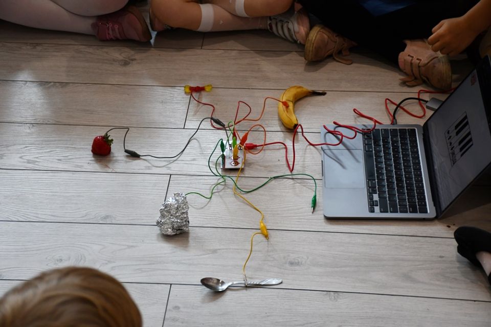 Innowacyjna przestrzeń edukacyjna – STEM Kindloteka – debiutuje w gliwickim Biblioforum - galeria