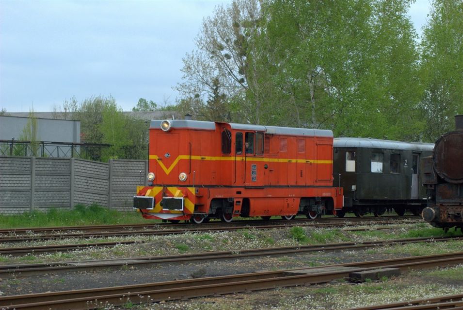 Wyjątkowa podróż z Bytomia do Tarnowskich Gór: Parowóz Ryś wyruszył w trasę, a wraz z nim ruszył sezon na wąskotorówkę - galeria