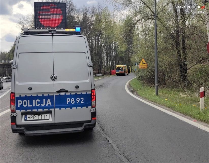 Śmiertelny wypadek w Tychach. Nie żyje motocyklista! - galeria