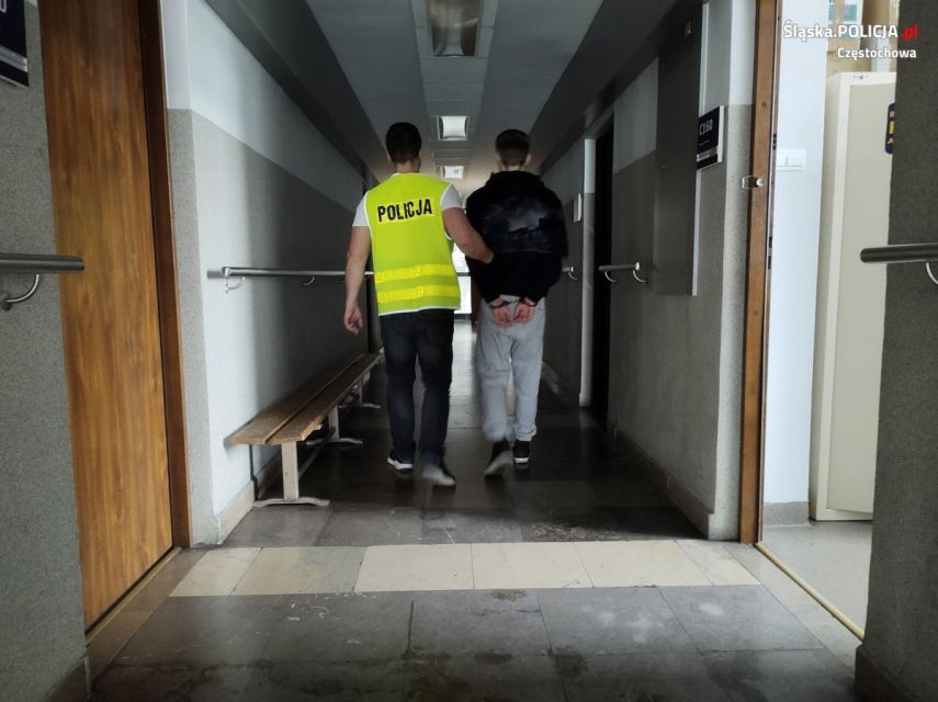 Młodzi Ukraińcy napadli na mieszkańca Częstochowy. Grozi im 12 lat więzienia! - galeria