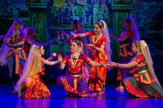 Widowisko taneczne "Indyjskie opowieści" - galeria