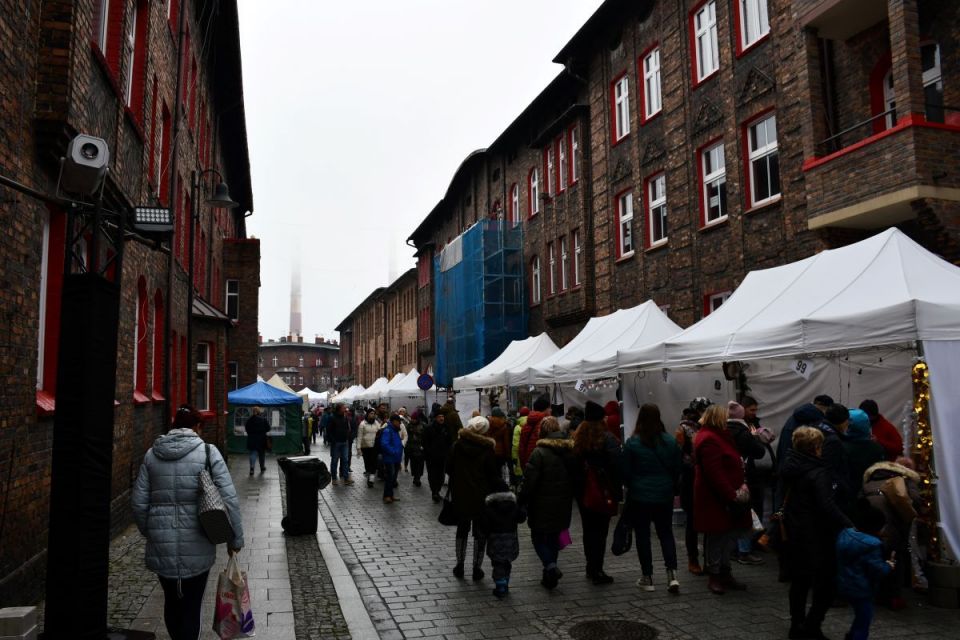 "Jest tylko jedno takie miejsce i jeden taki Jarmark" — Jarmark na Nikiszu  - galeria