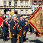Kalwaryjskie Wzgórze zapełnili wierni! Pielgrzymi udali się do Piekar Śląskich [ZDJĘCIA] - galeria