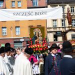Kalwaryjskie Wzgórze zapełnili wierni! Pielgrzymi udali się do Piekar Śląskich [ZDJĘCIA] - galeria