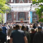 Kalwaryjskie Wzgórze zapełnili wierni! Pielgrzymi udali się do Piekar Śląskich [ZDJĘCIA] - galeria