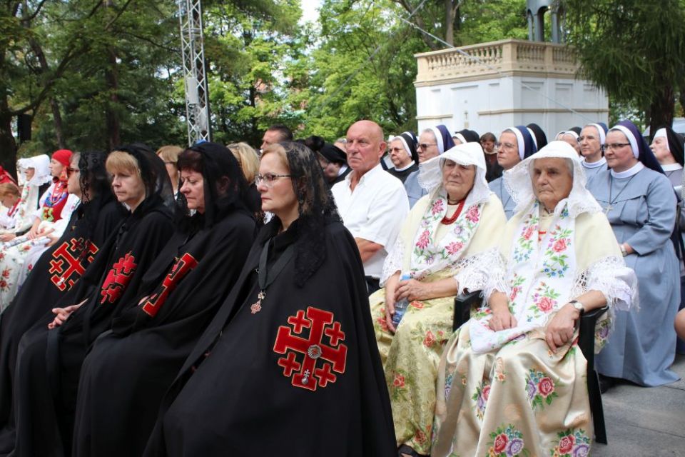 Za nami Pielgrzymka Kobiet i Dziewcząt do Piekar Śląskich [FOTO] - galeria