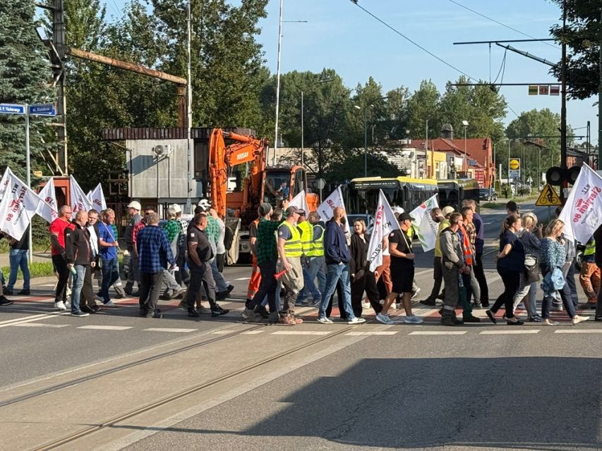Strajk hutników w Rudzie Śląskiej: Walka o przetrwanie Huty Pokój. Zablokowane centrum miasta - galeria