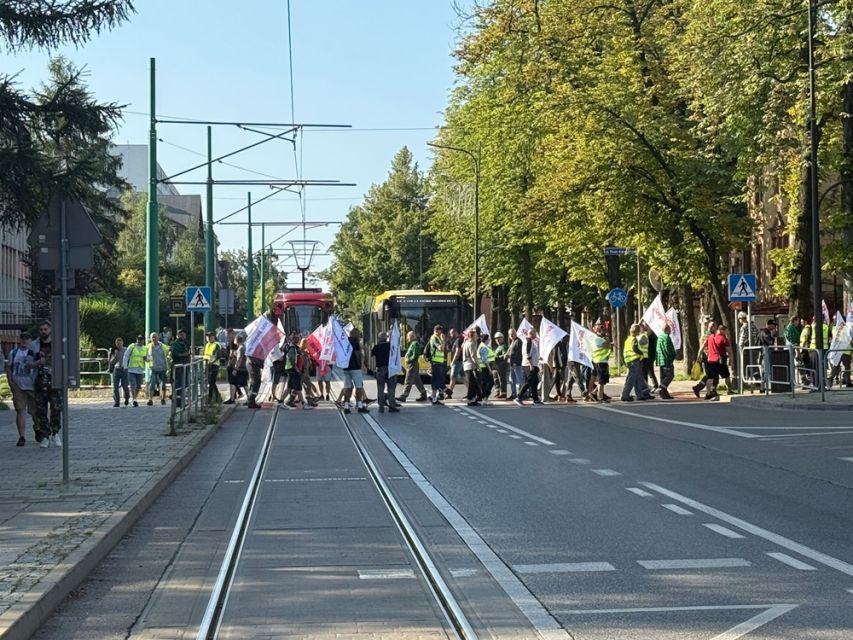 Strajk hutników w Rudzie Śląskiej: Walka o przetrwanie Huty Pokój. Zablokowane centrum miasta - galeria