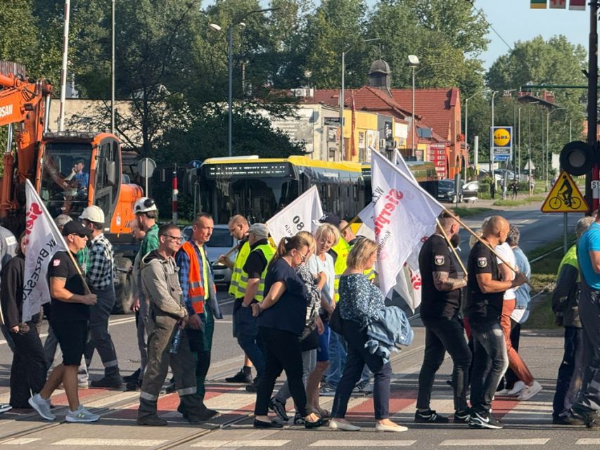 Strajk hutników w Rudzie Śląskiej: Walka o przetrwanie Huty Pokój. Zablokowane centrum miasta - galeria