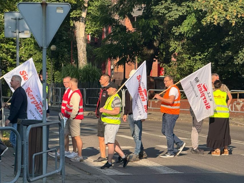 Strajk hutników w Rudzie Śląskiej: Walka o przetrwanie Huty Pokój. Zablokowane centrum miasta - galeria