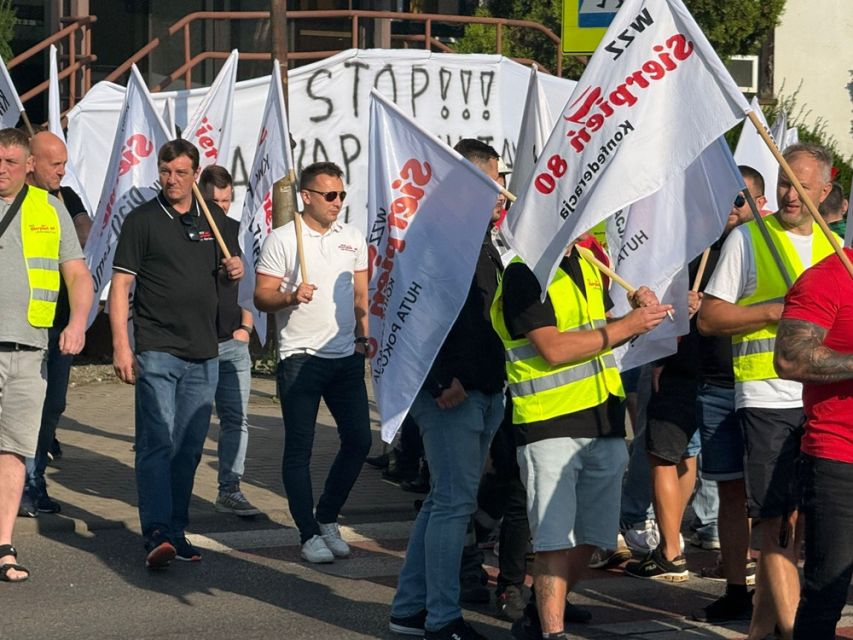 Strajk hutników w Rudzie Śląskiej: Walka o przetrwanie Huty Pokój. Zablokowane centrum miasta - galeria