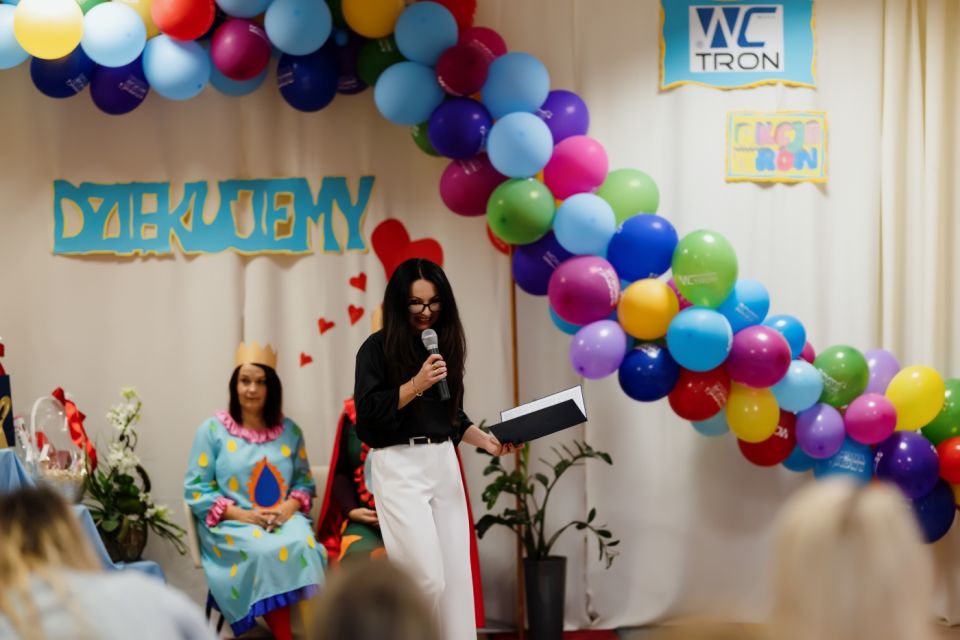 Akcja Tron: Przedszkole w Ożarowicach zmienia swoje toalety dzięki dzieciom! - galeria