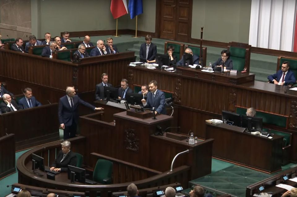 Wybory samorządowe w 2024 roku? Projekt zmiany daty głosowania przeszedł przez Sejm - galeria