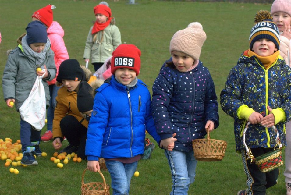 Wielkie poszukiwania wielkanocnych jajek w Piekarach Śląskich [ZDJĘCIA] - galeria