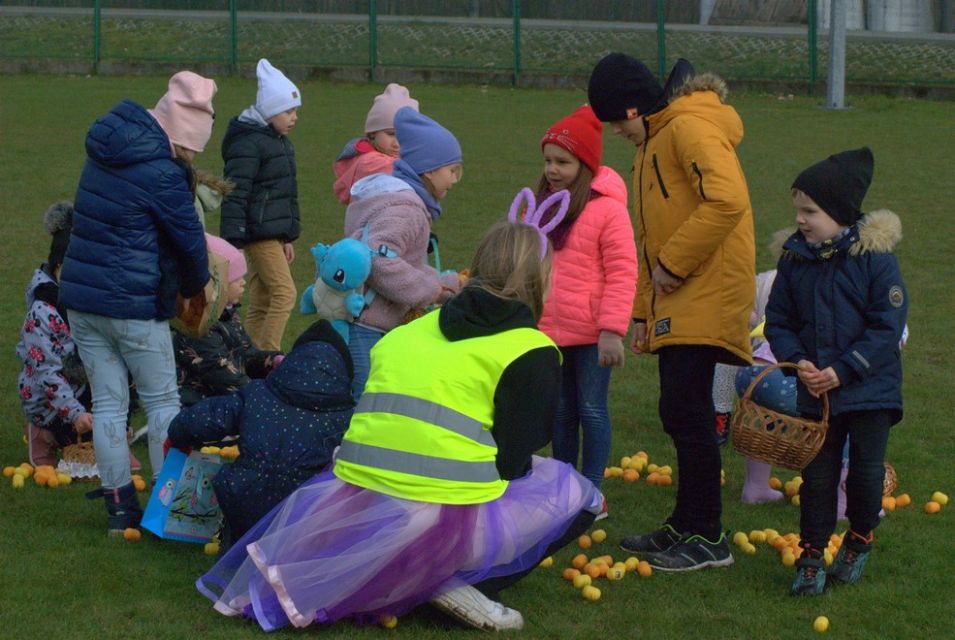 Wielkie poszukiwania wielkanocnych jajek w Piekarach Śląskich [ZDJĘCIA] - galeria