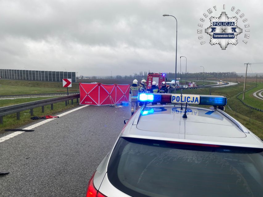 Wypadek na autostradzie A1. Nie żyją dwie osoby! - galeria