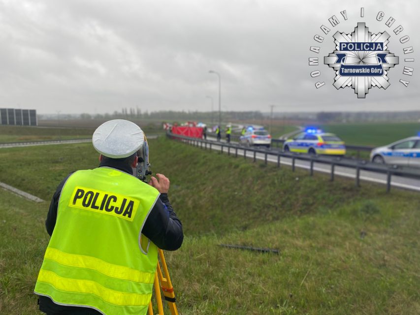 Wypadek na autostradzie A1. Nie żyją dwie osoby! - galeria