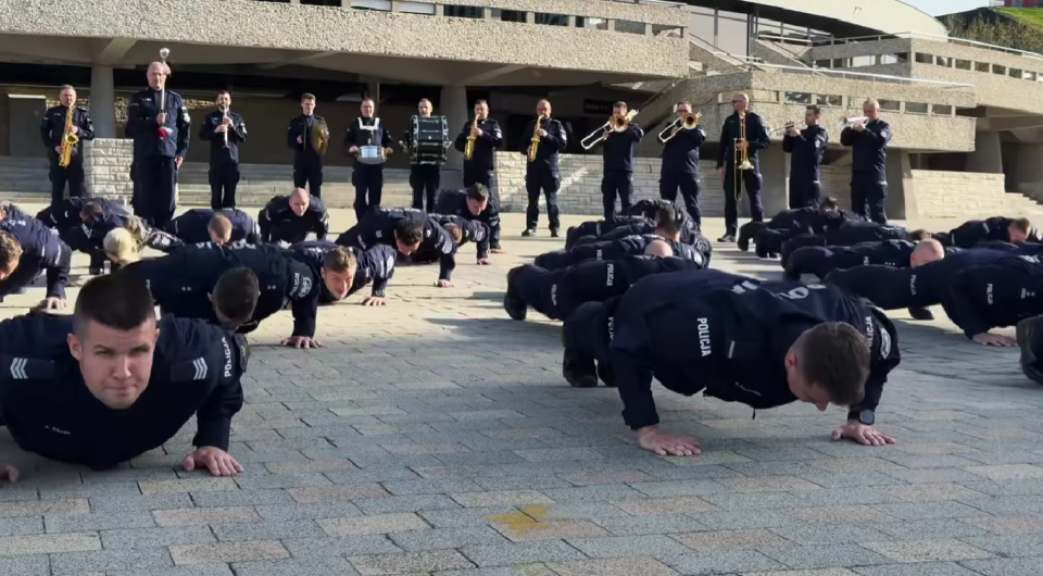 Śląscy policjanci podjęli się wyzwania dla ciężko rannego kolegi [WIDEO] - galeria