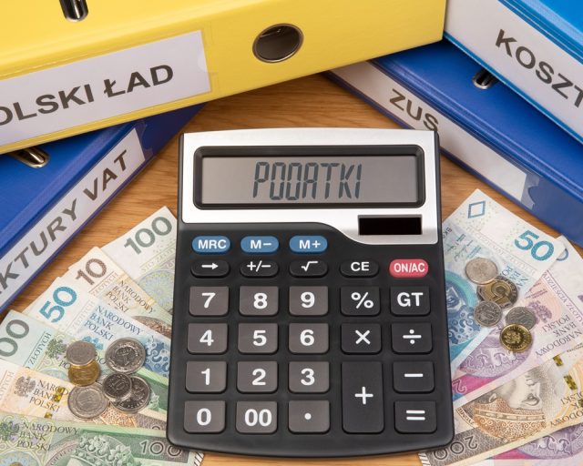 ZUS: przedsiębiorcy dotknięci powodzią mogą starać się o umorzenie składek na ubezpieczenia społeczne