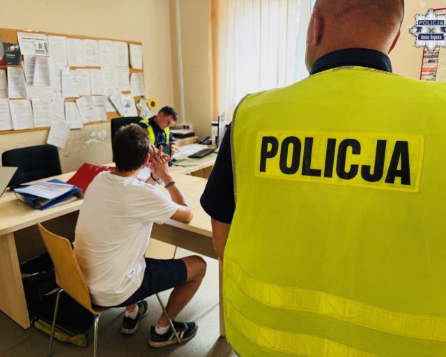 Peugeot bez tablic i prawa jazdy. Policjanci złapali złodziei paliwa