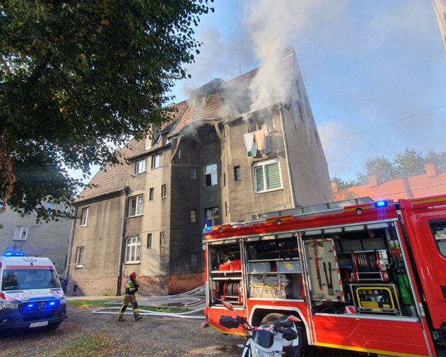 Zbiórka na pomoc rodzinie, która straciła wszystko w pożarze w Bytomiu Bobrku