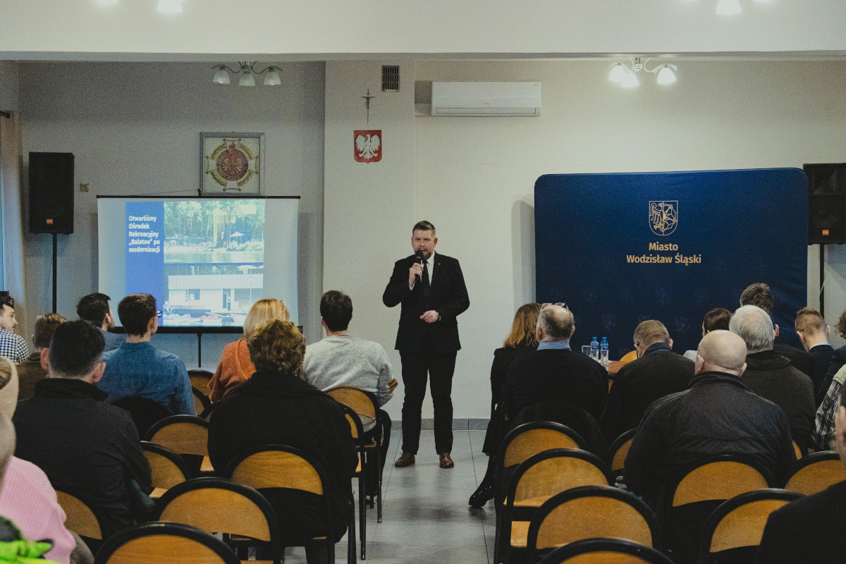 Wodzisław: Spotkanie prezydenta z mieszkańcami Radlina II i wybory do rady dzielnicy