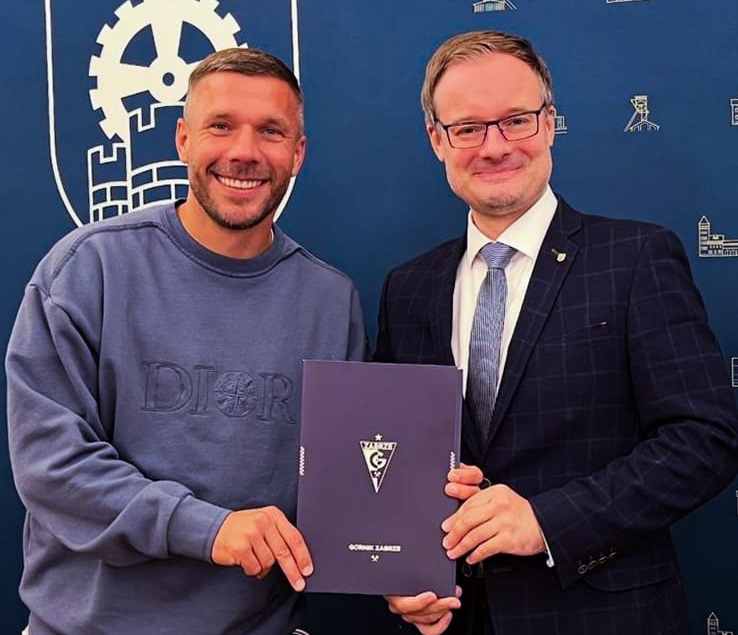 Prezydent Zabrza o rozmowach z Lukasem Podolskim na temat prywatyzacji Górnika Zabrze