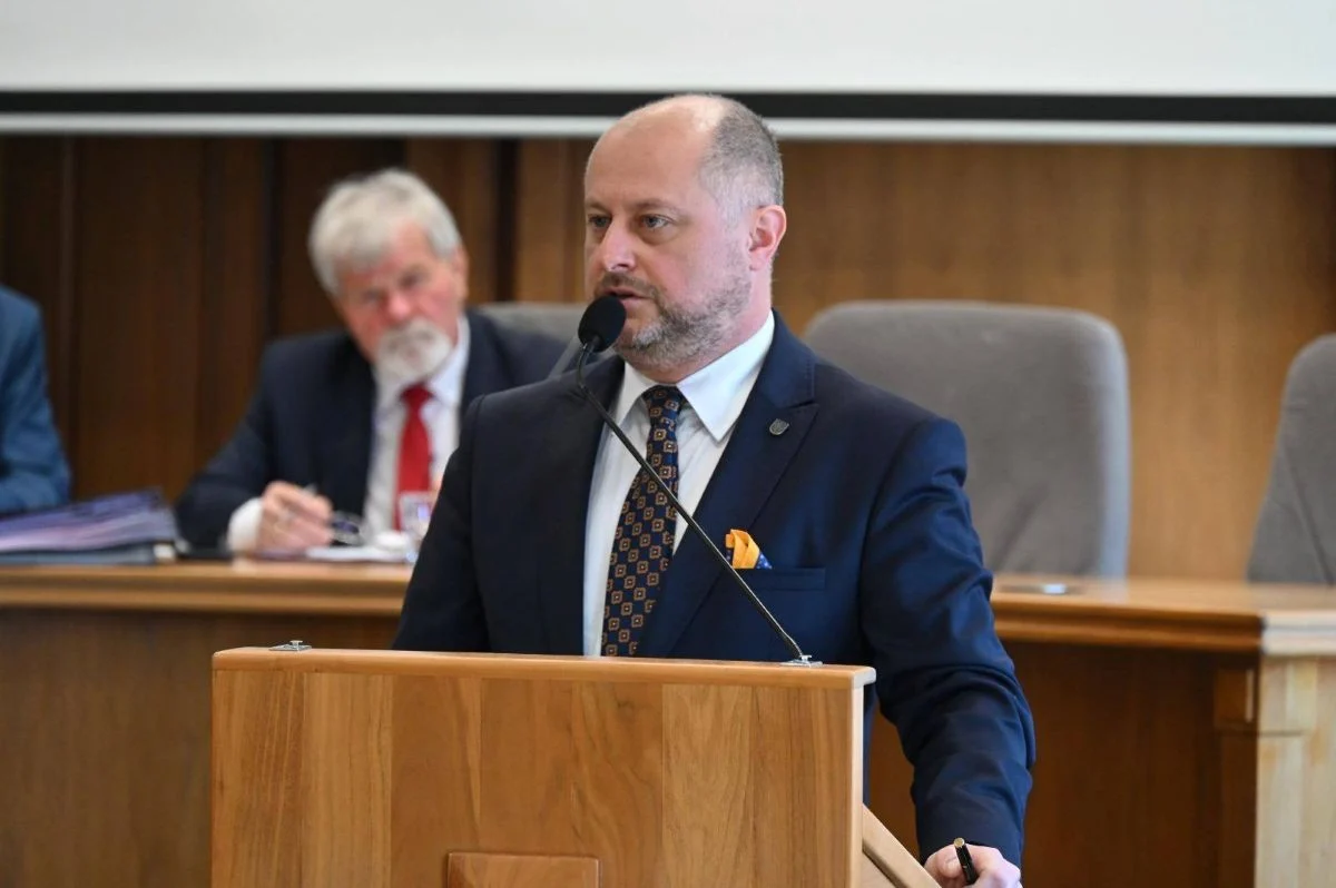 Prezydent wystąpi z apelem do premiera w sprawie sytuacji hutnictwa w Rudzie Śląskiej. Radni podjęli uchwałę